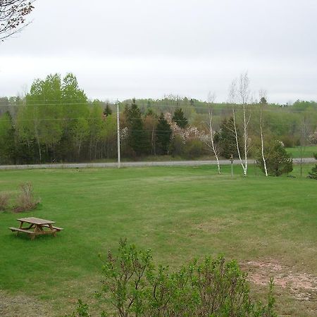 Forest Haven Inn Tatamagouche Esterno foto